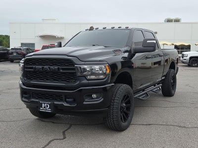2024 RAM 2500 Tradesman Crew Cab 4x4 6'4" Box
