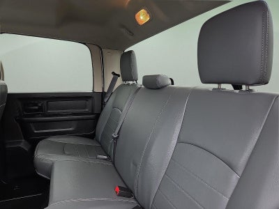 2017 RAM 2500 Tradesman Crew Cab 4x4 6'4" Box