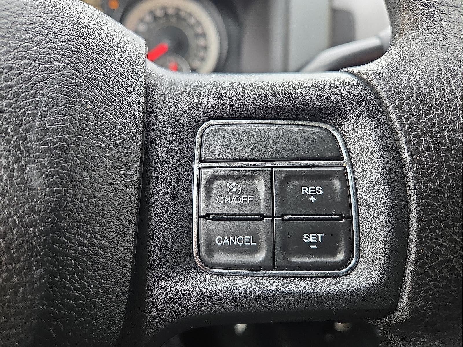 2017 RAM 2500 Tradesman Crew Cab 4x4 6'4" Box