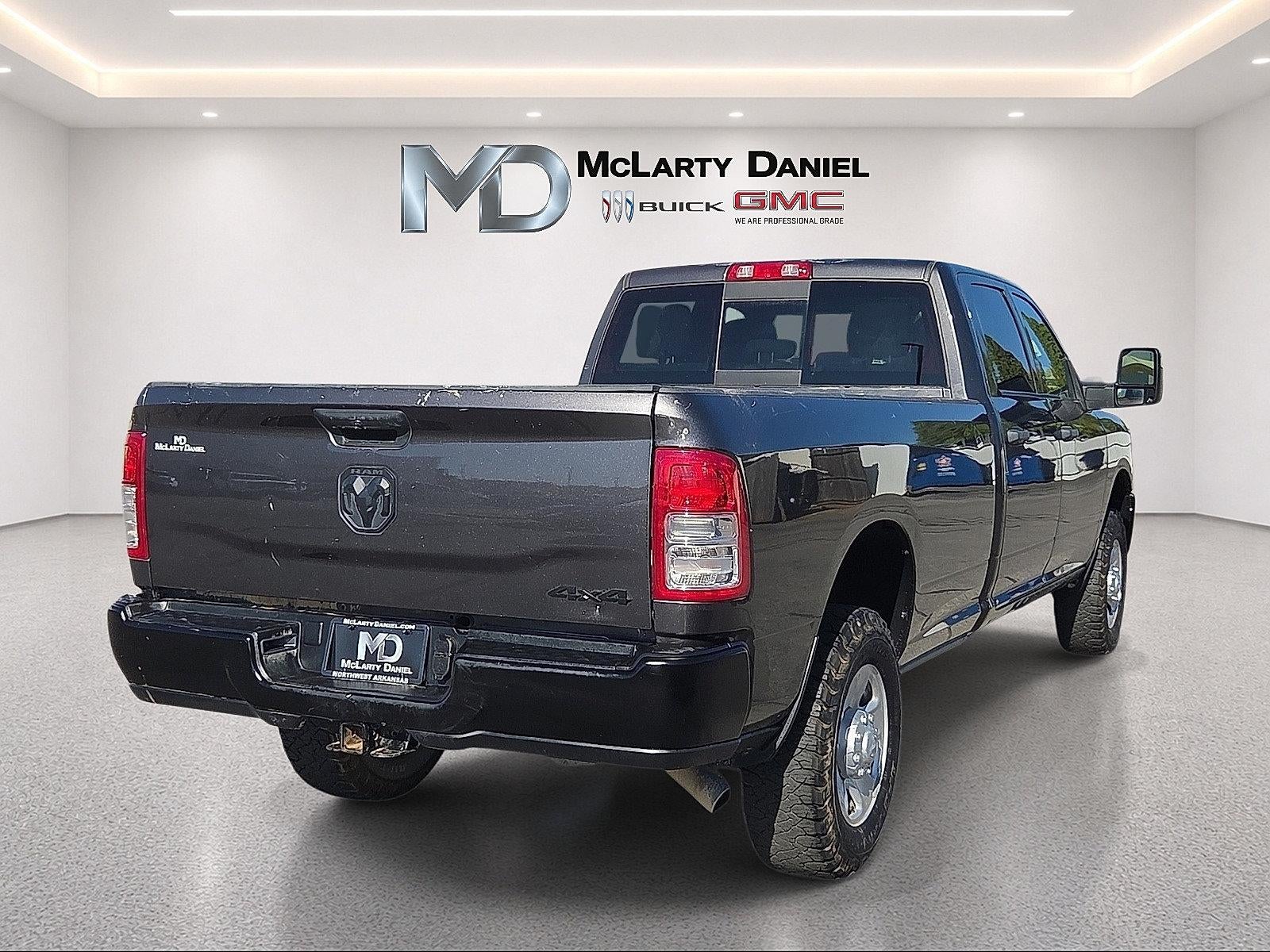 2024 RAM 2500 Tradesman Crew Cab 4x4 8' Box