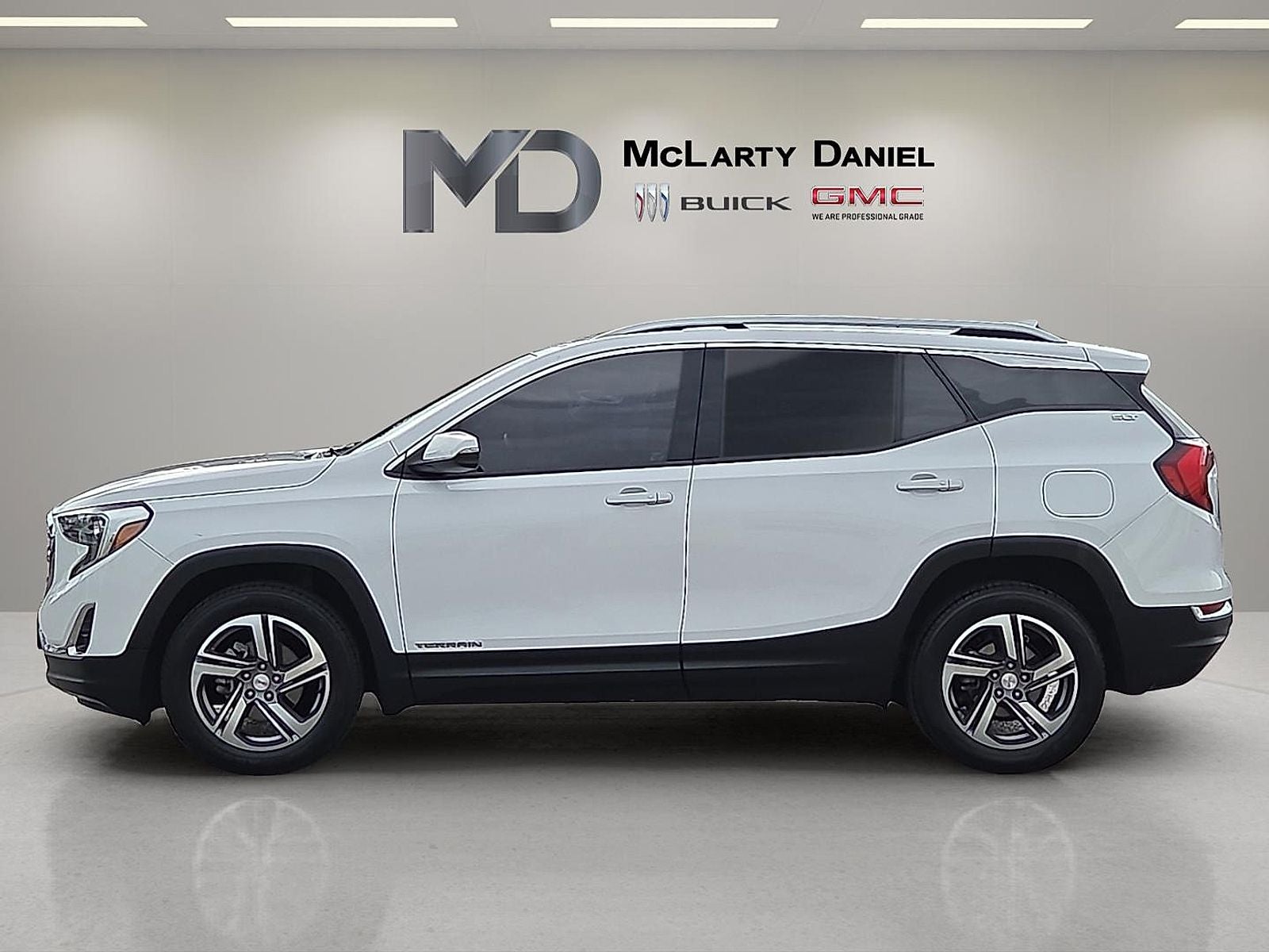 2020 GMC Terrain SLT