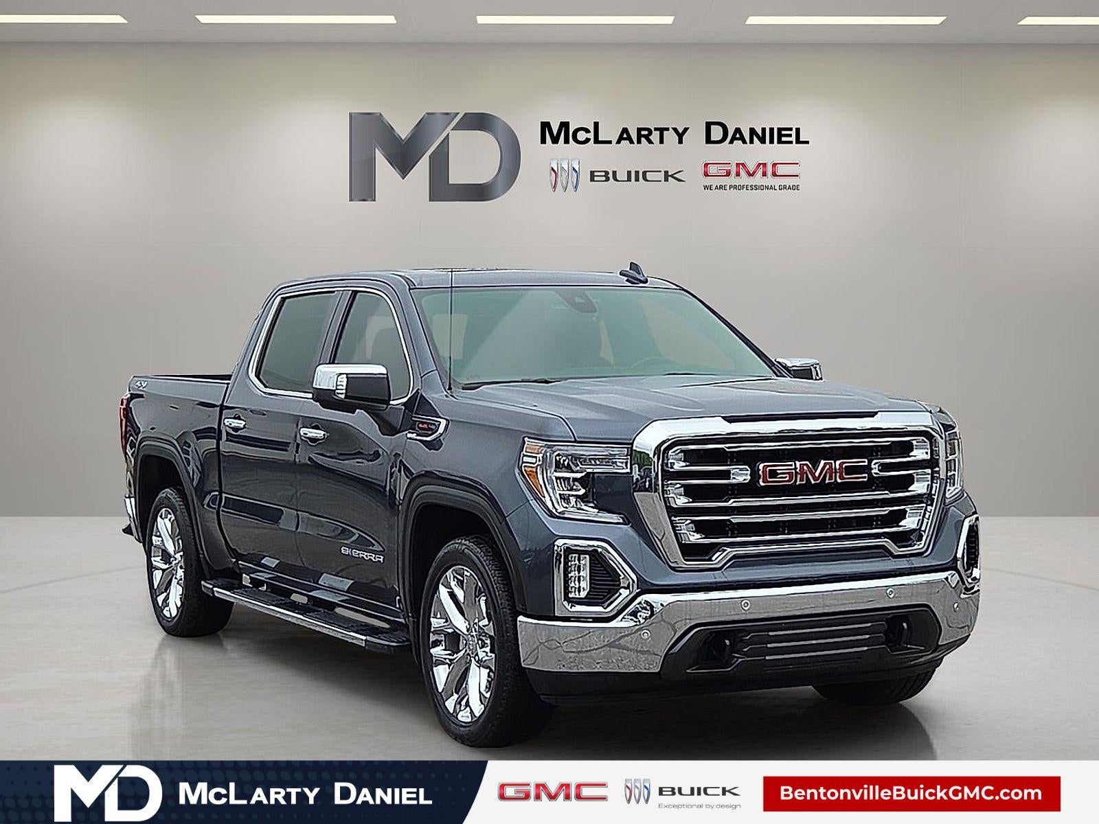 2020 GMC Sierra 4WD Crew Cab Short Box SLT's photo