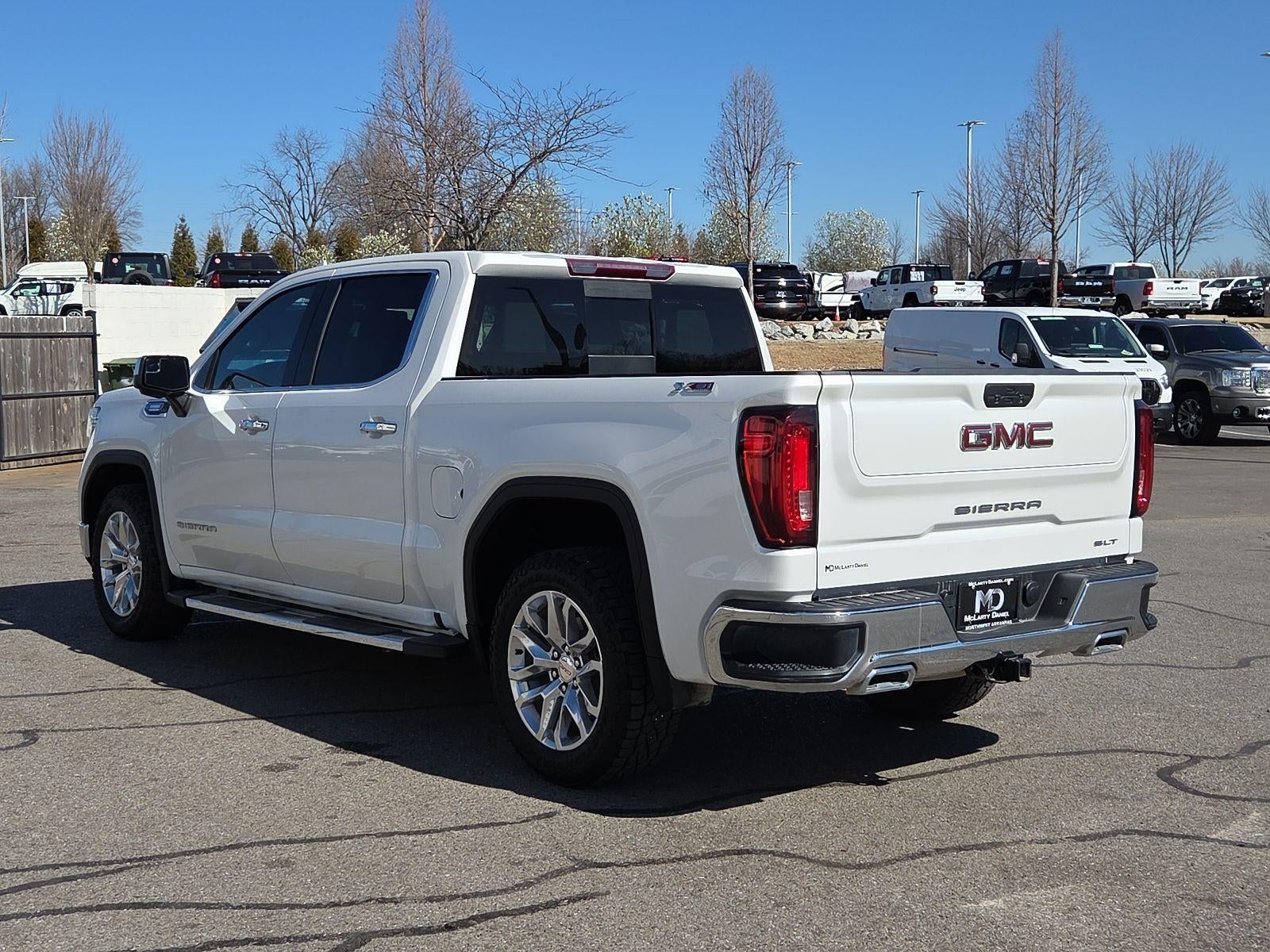 2021 GMC Sierra 1500 SLT