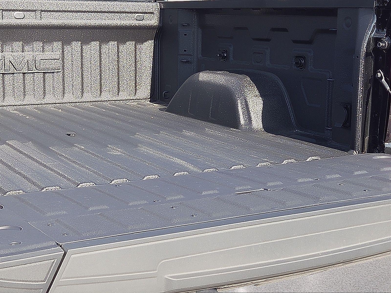2026 GMC Sierra 1500 SLT - Photo 9