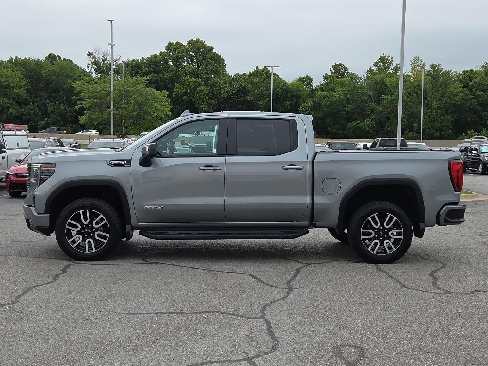 2024 GMC Sierra 1500 AT4