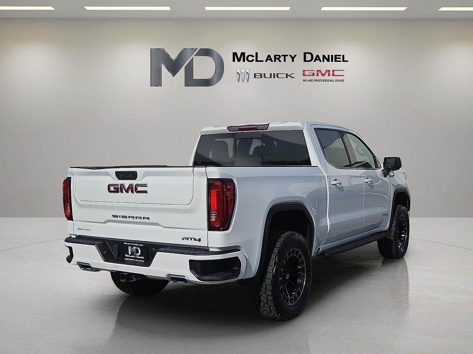 2022 GMC Sierra 1500 AT4