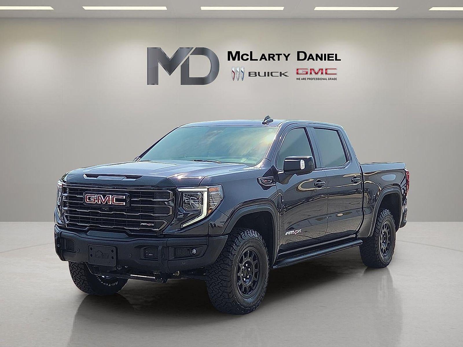 2023 GMC Sierra 1500 AT4X
