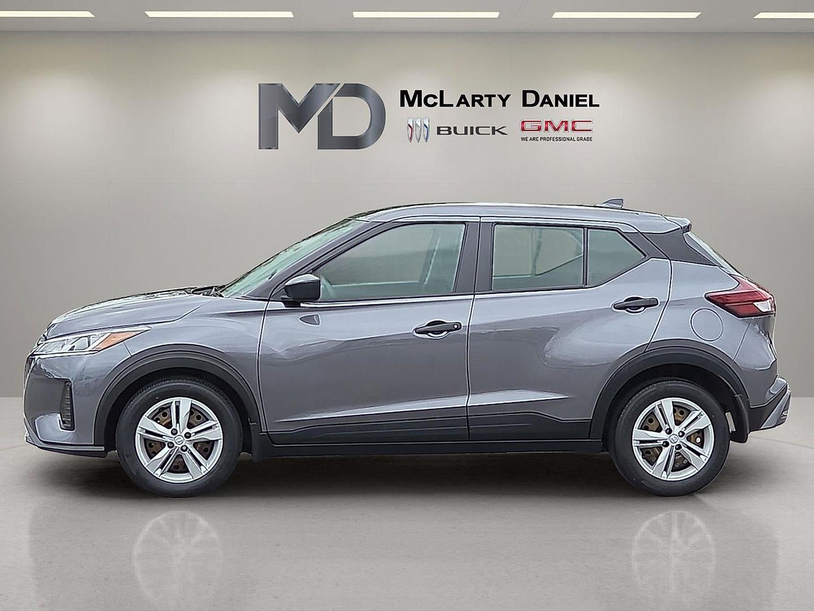 2023 Nissan Kicks S Xtronic CVT