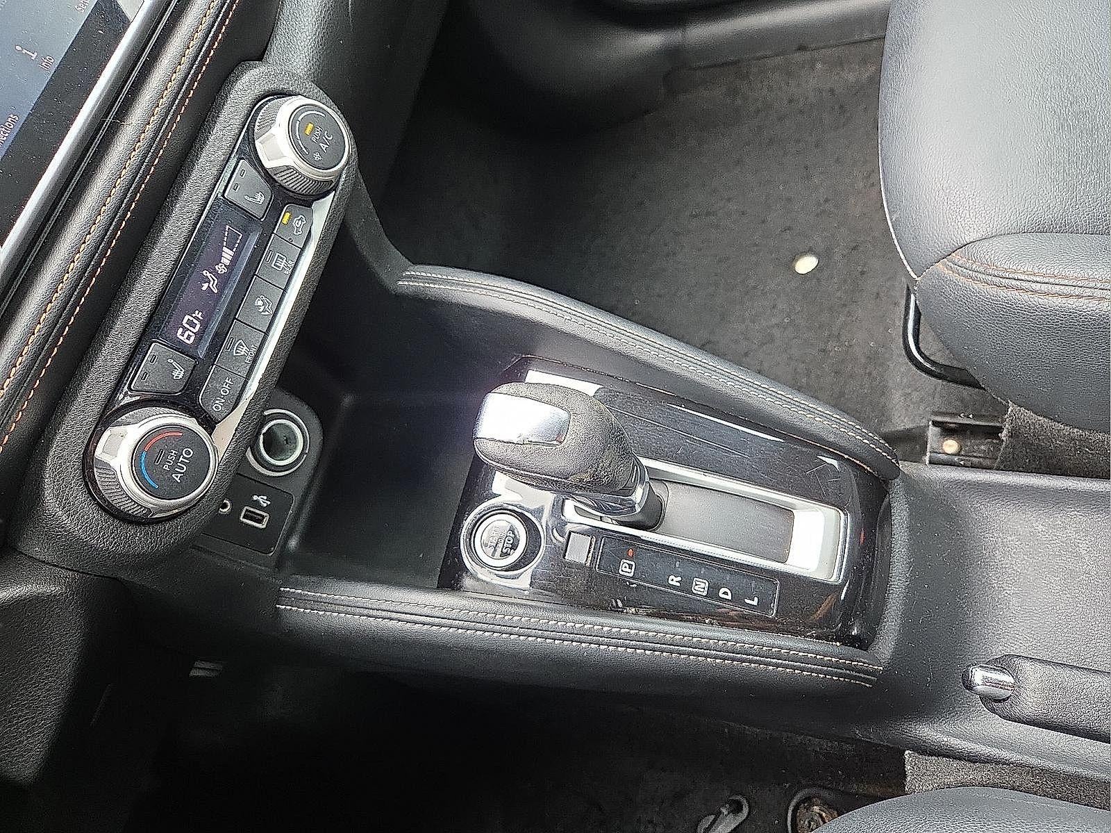 2019 Nissan Kicks SR