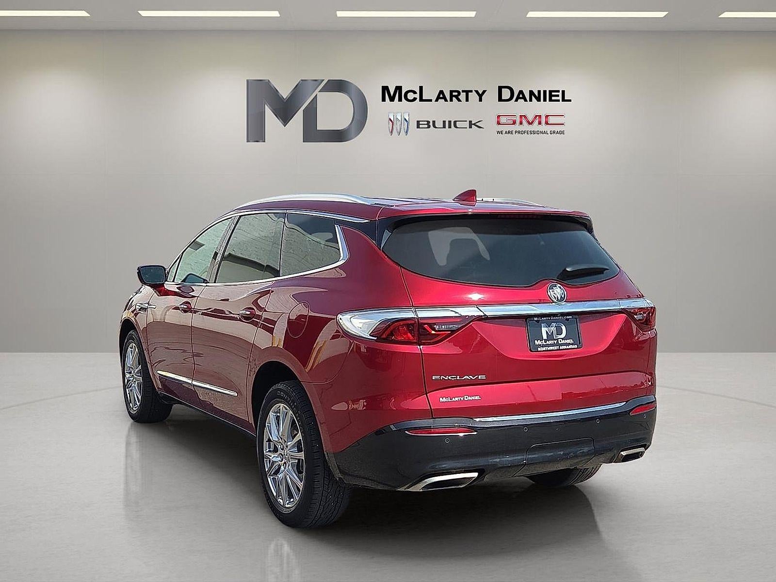 2023 Buick Enclave Essence