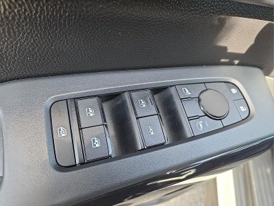 2024 Nissan Pathfinder SV 4WD