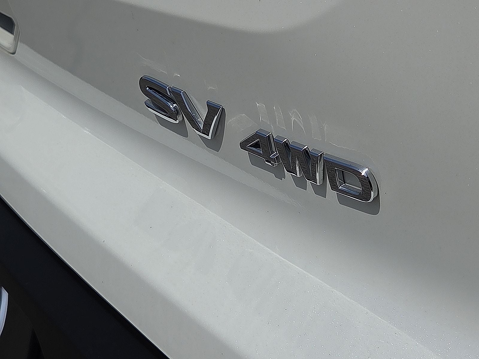 2024 Nissan Pathfinder SV 4WD