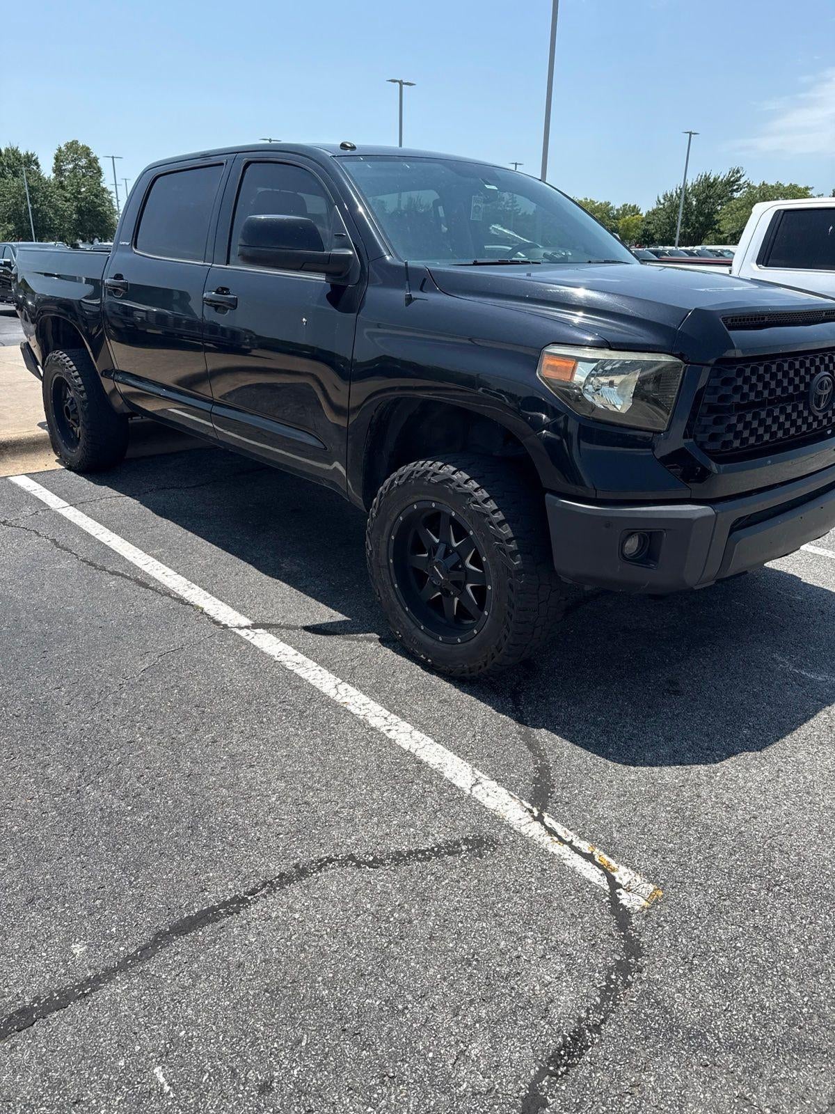 2016 Toyota Tundra LTD