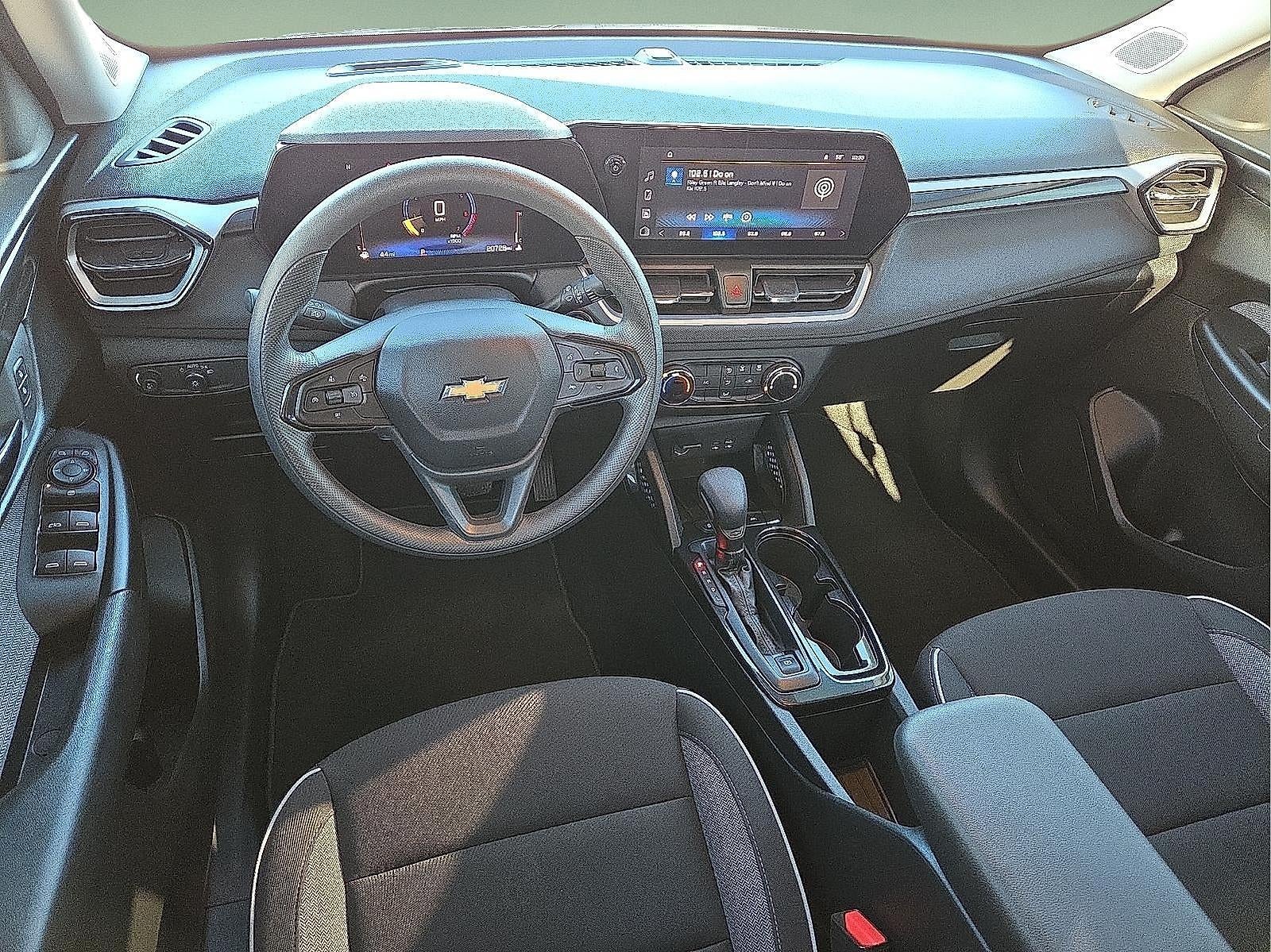 2025 Chevrolet Trailblazer LS