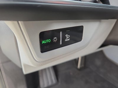 2023 Audi RS e-tron GT Base