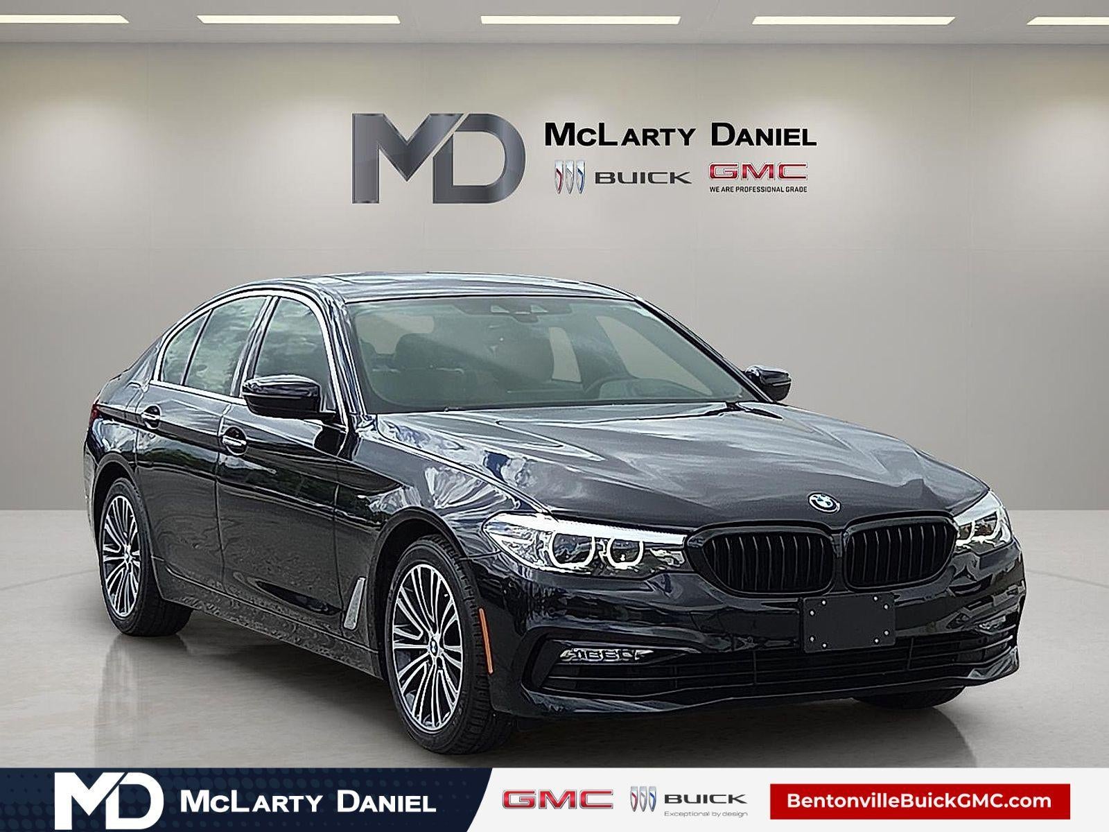2018 BMW 5 Series 530i xDrive Sedan's photo