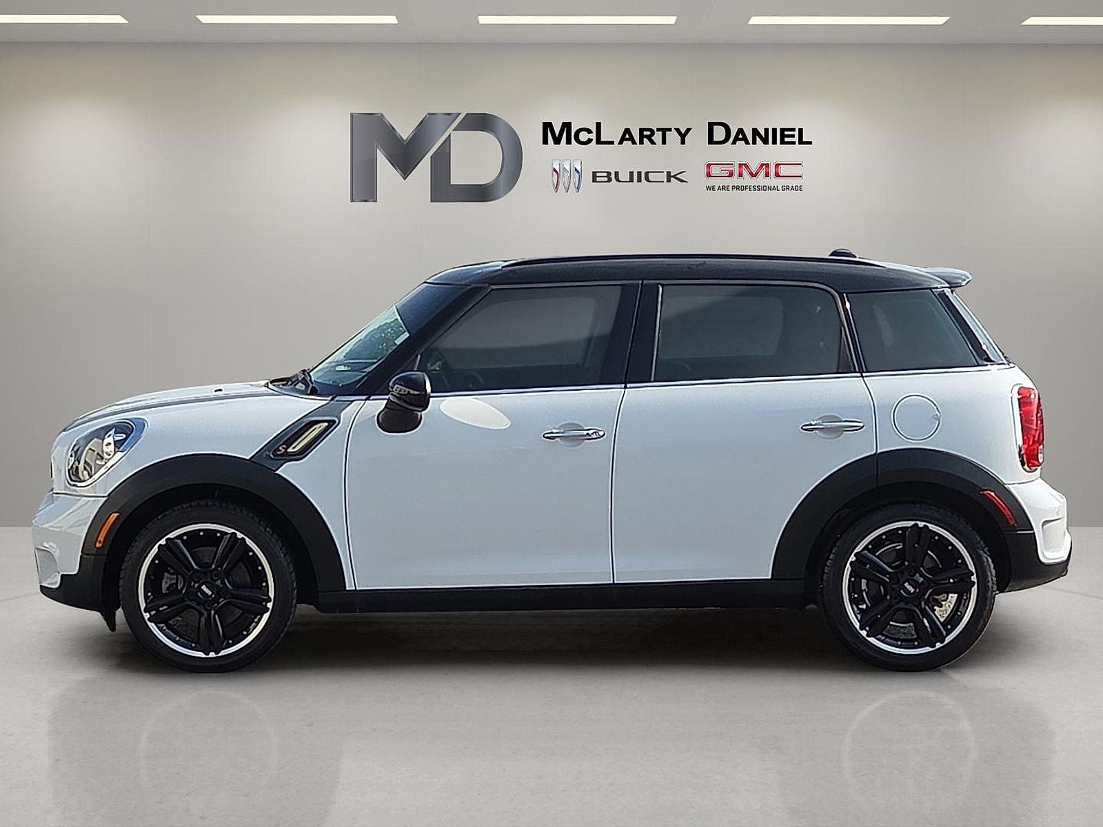 2016 MINI Countryman Cooper S