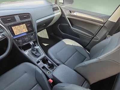 2018 Volkswagen e-Golf SEL Premium