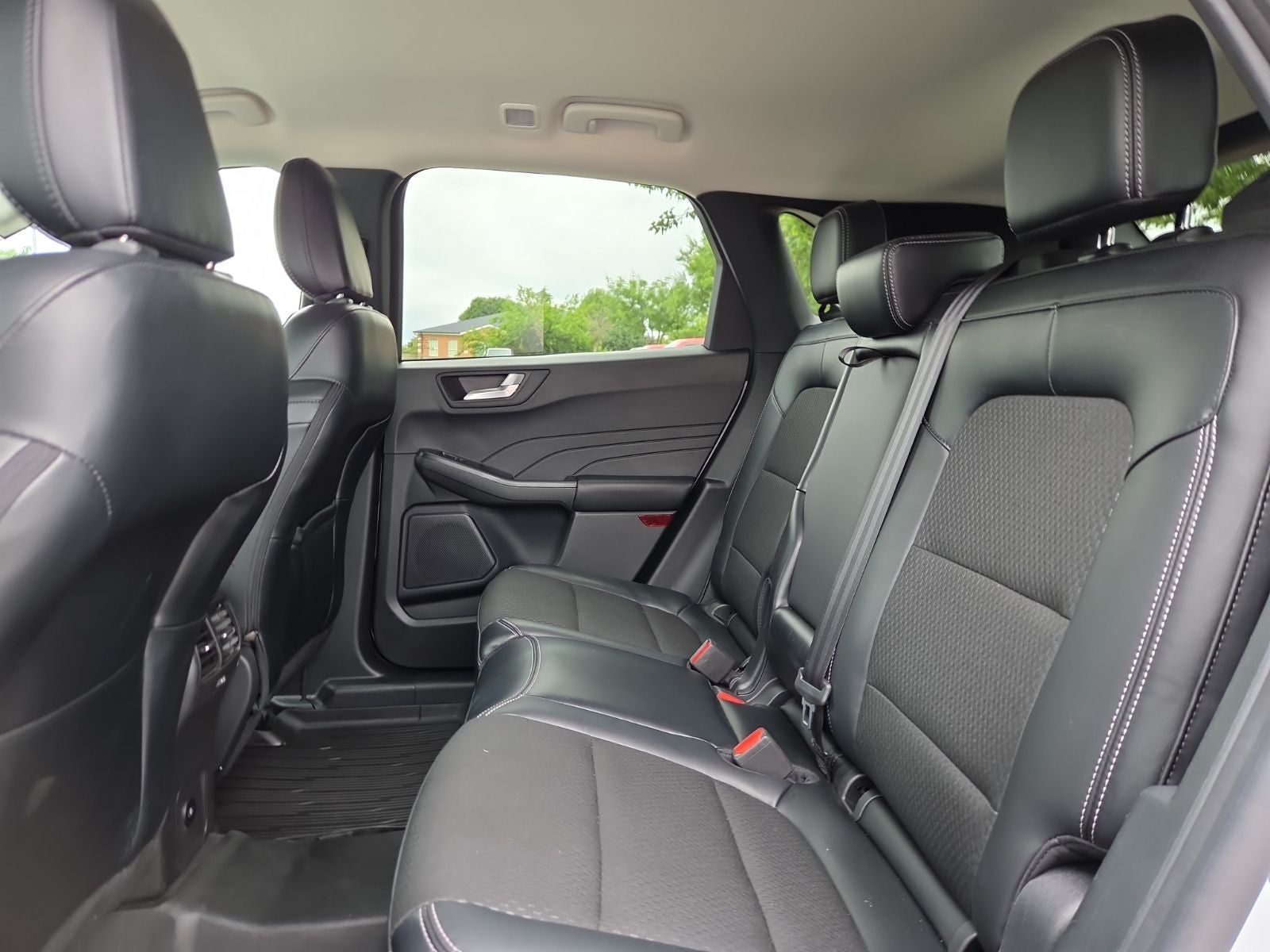2025 Ford Escape Plug-In Hybrid Base
