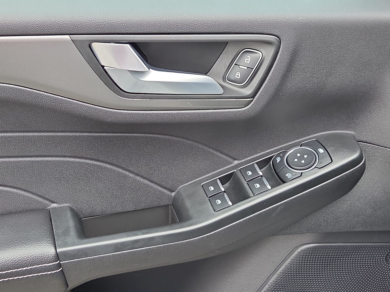 2025 Ford Escape Plug-In Hybrid Base