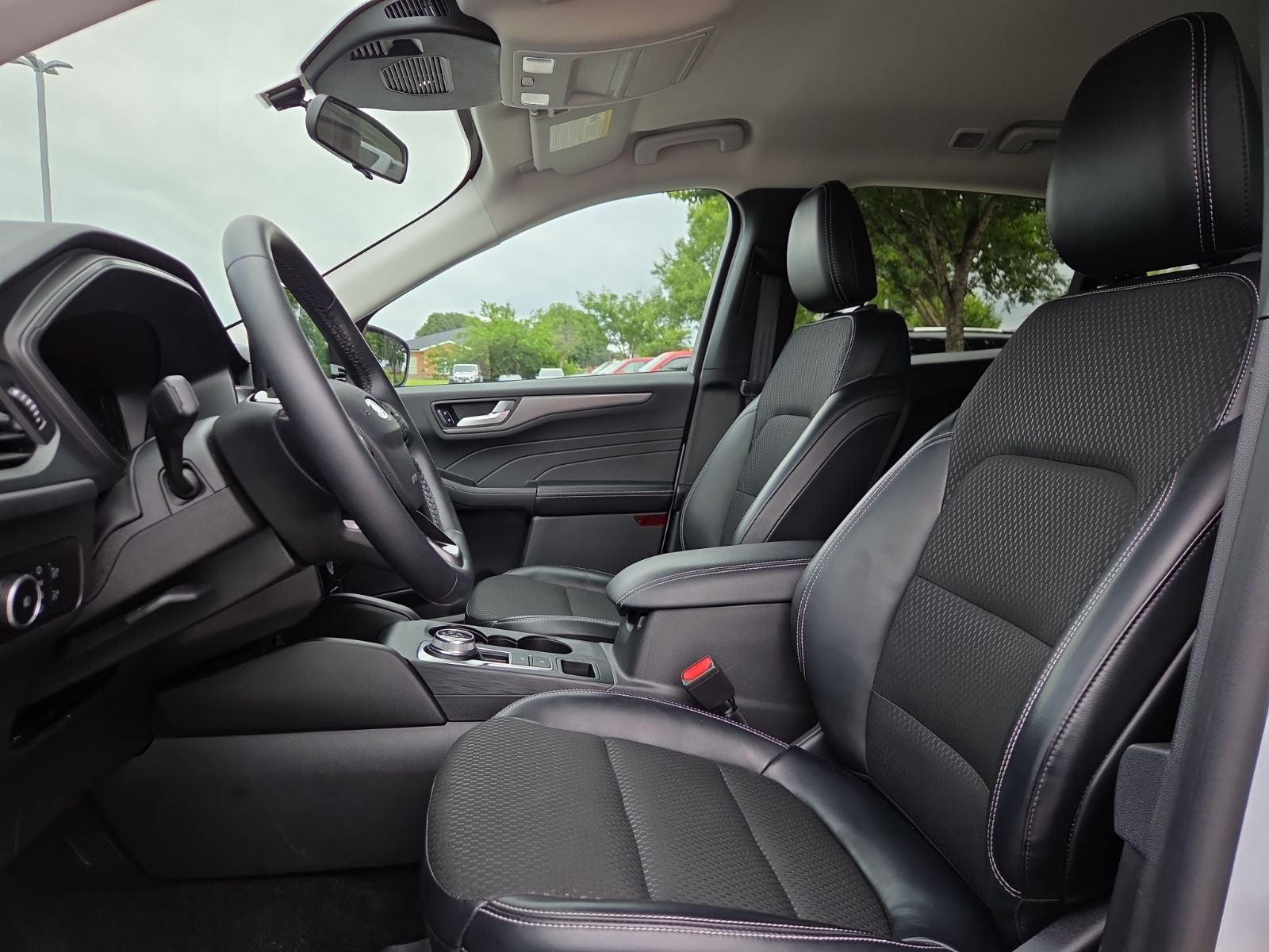 2025 Ford Escape Plug-In Hybrid Base