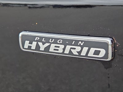 2025 Ford Escape Plug-In Hybrid Base