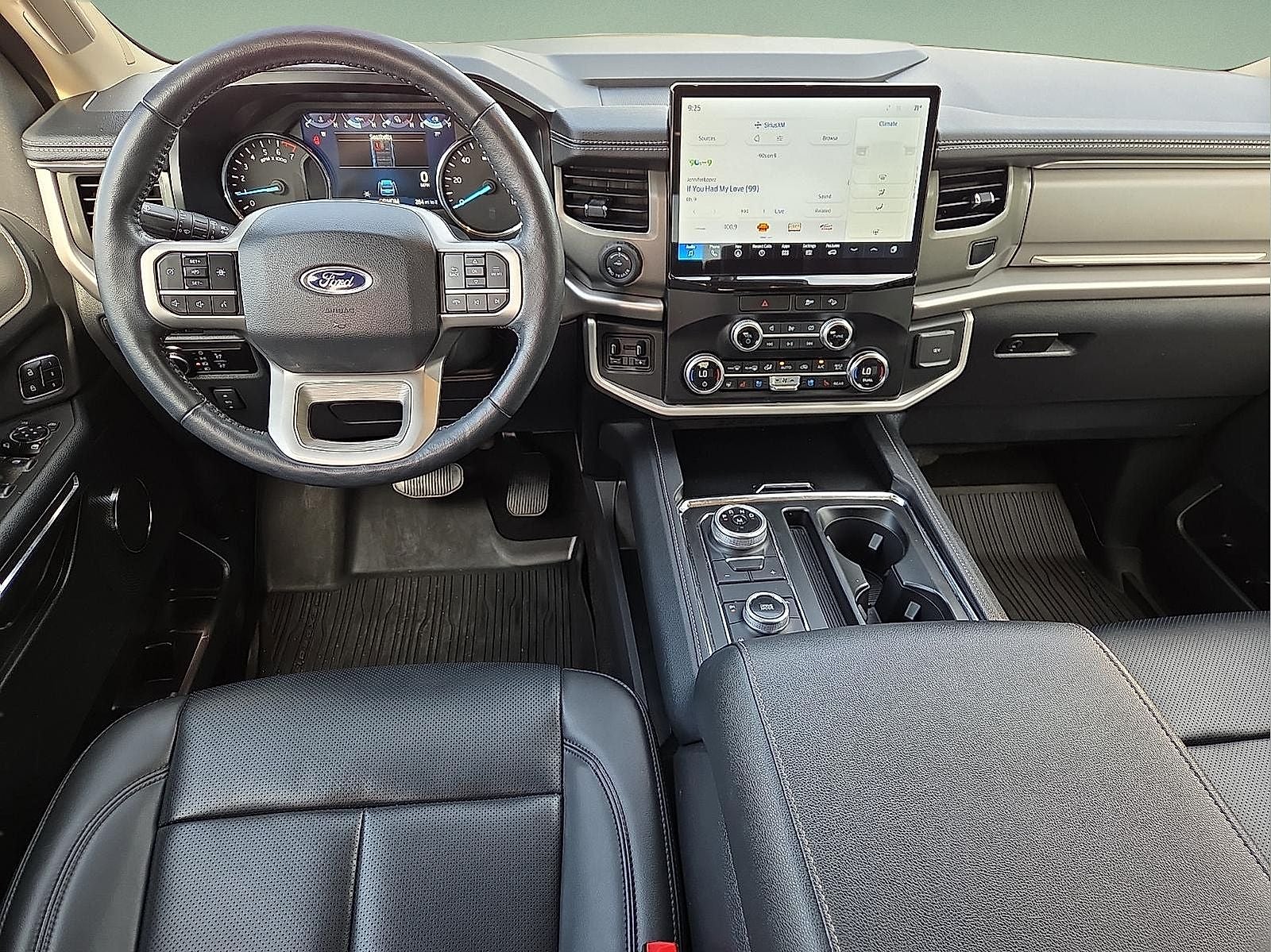 2023 Ford Expedition XLT