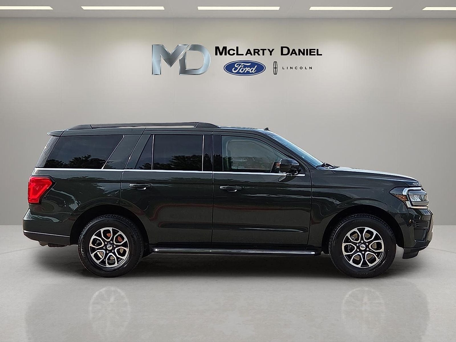 2023 Ford Expedition XLT