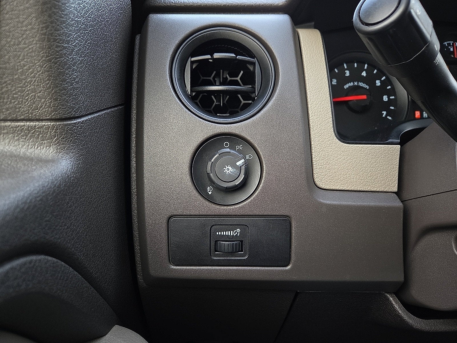 2010 Ford F-150 STX