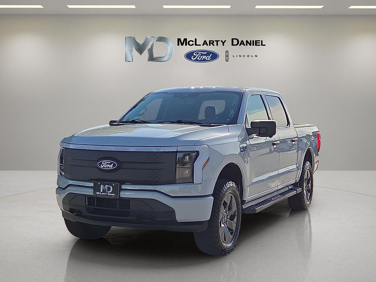 2024 Ford F-150 Lightning XLT