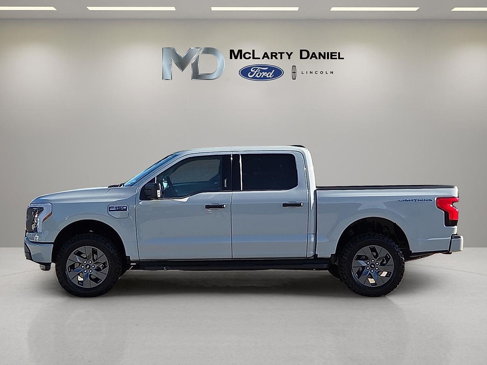 2024 Ford F-150 Lightning XLT