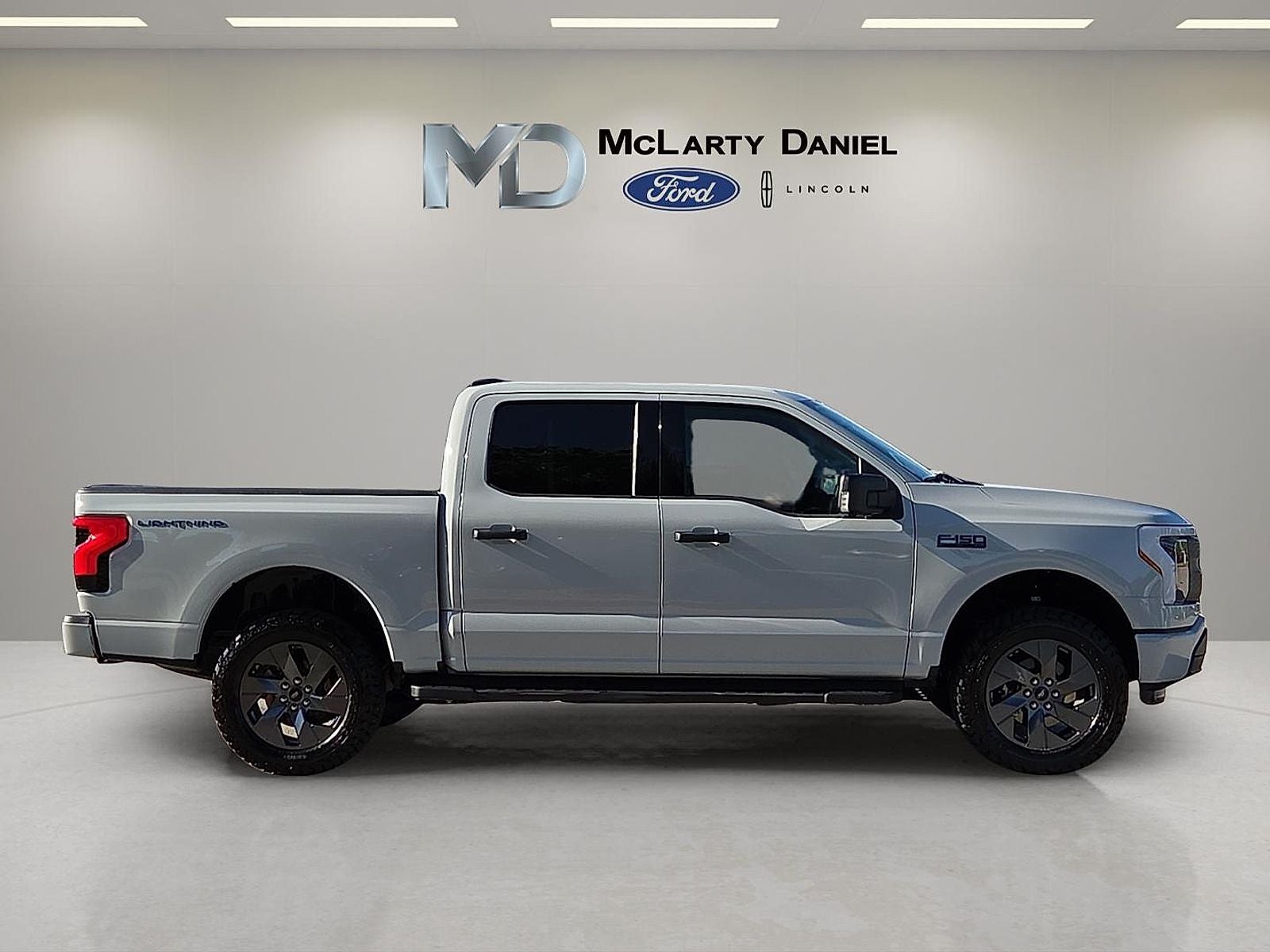 2024 Ford F-150 Lightning XLT
