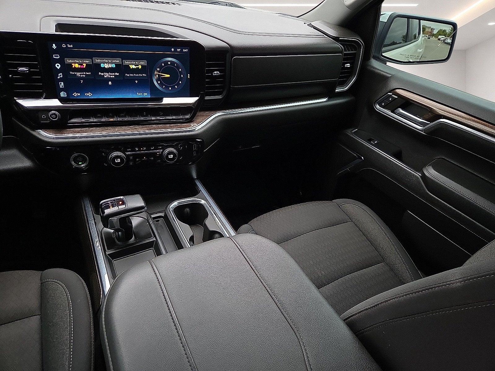 2024 Chevrolet Silverado 1500 LT LT1