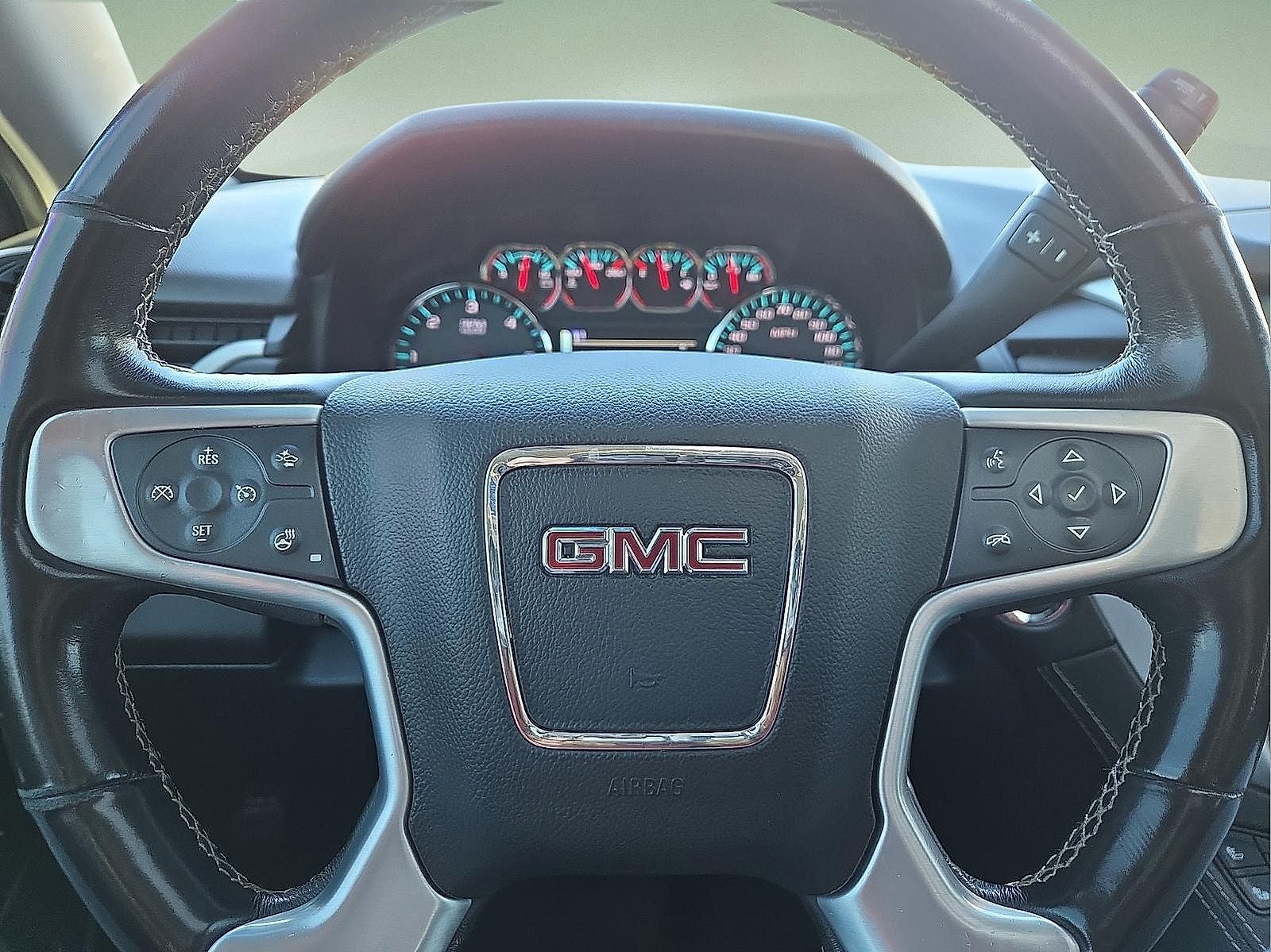 2020 GMC Yukon XL SLT