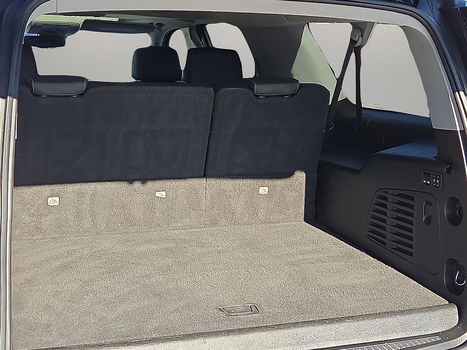 2020 GMC Yukon XL SLT