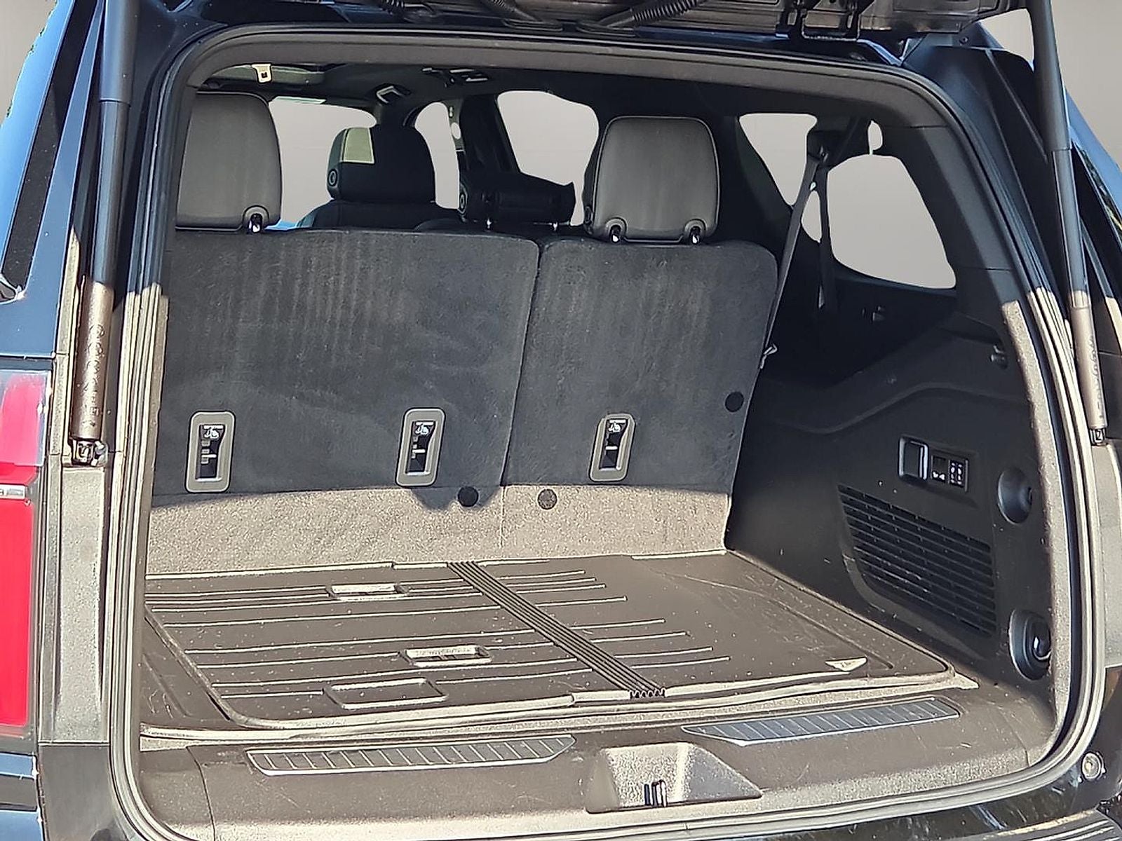2022 Chevrolet Suburban Z71