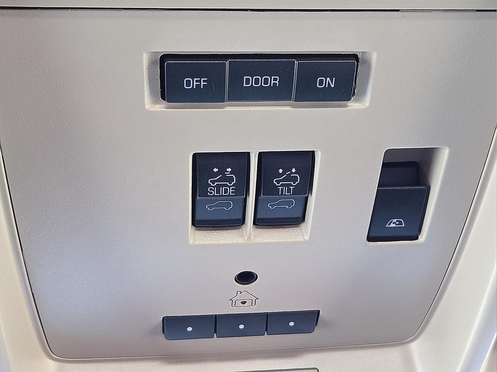 2017 GMC Sierra 3500HD Denali