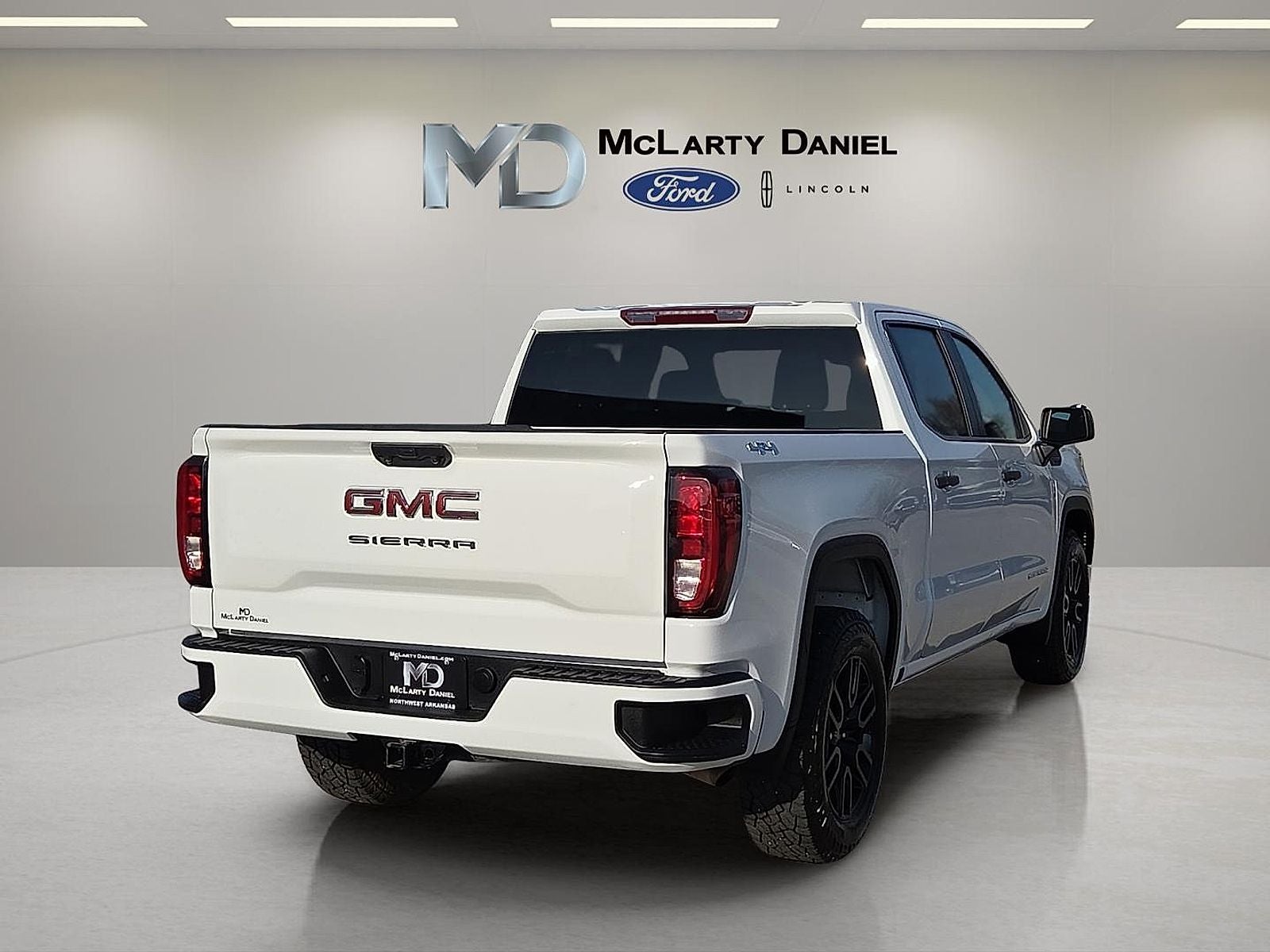 2024 GMC Sierra 1500 Pro