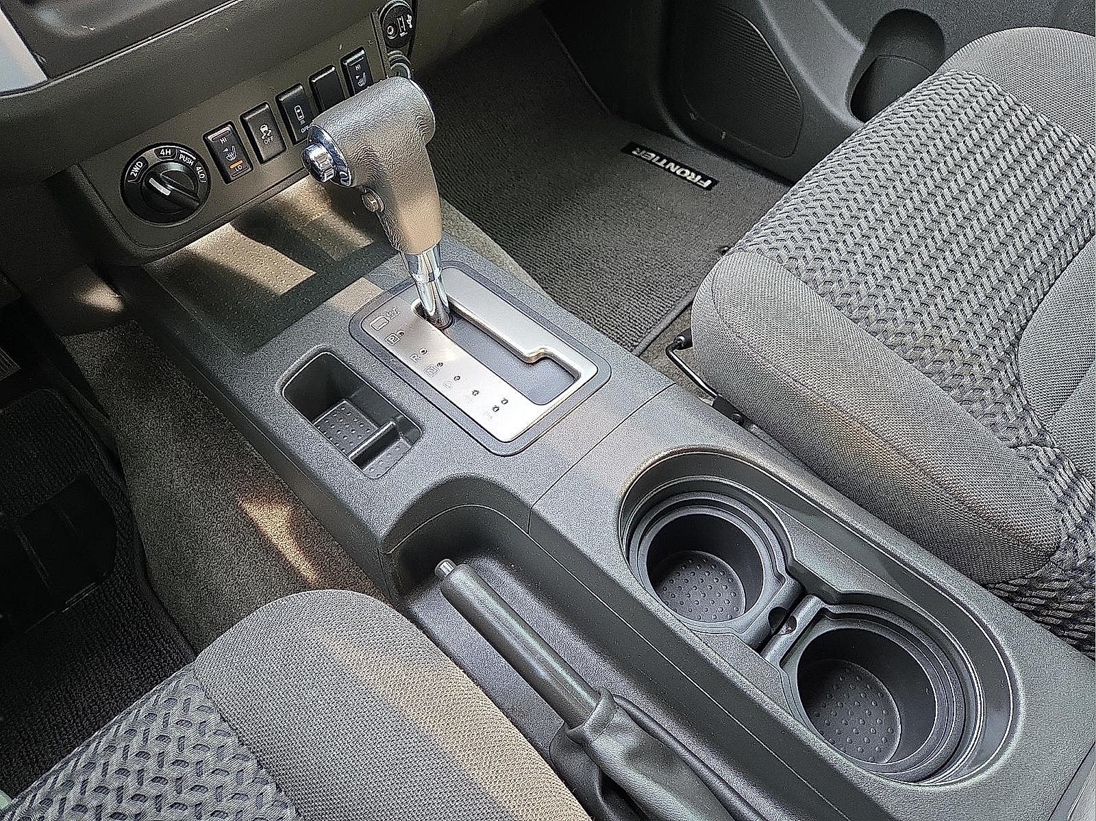 2017 Nissan Frontier SV