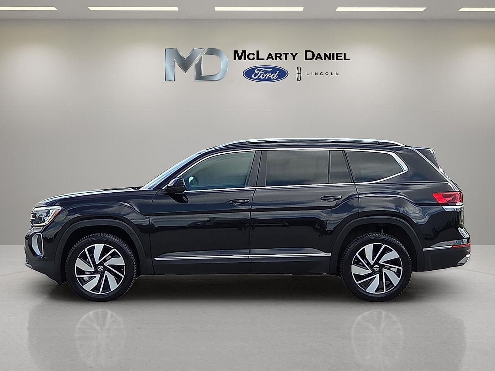 2024 Volkswagen Atlas 2.0T SEL