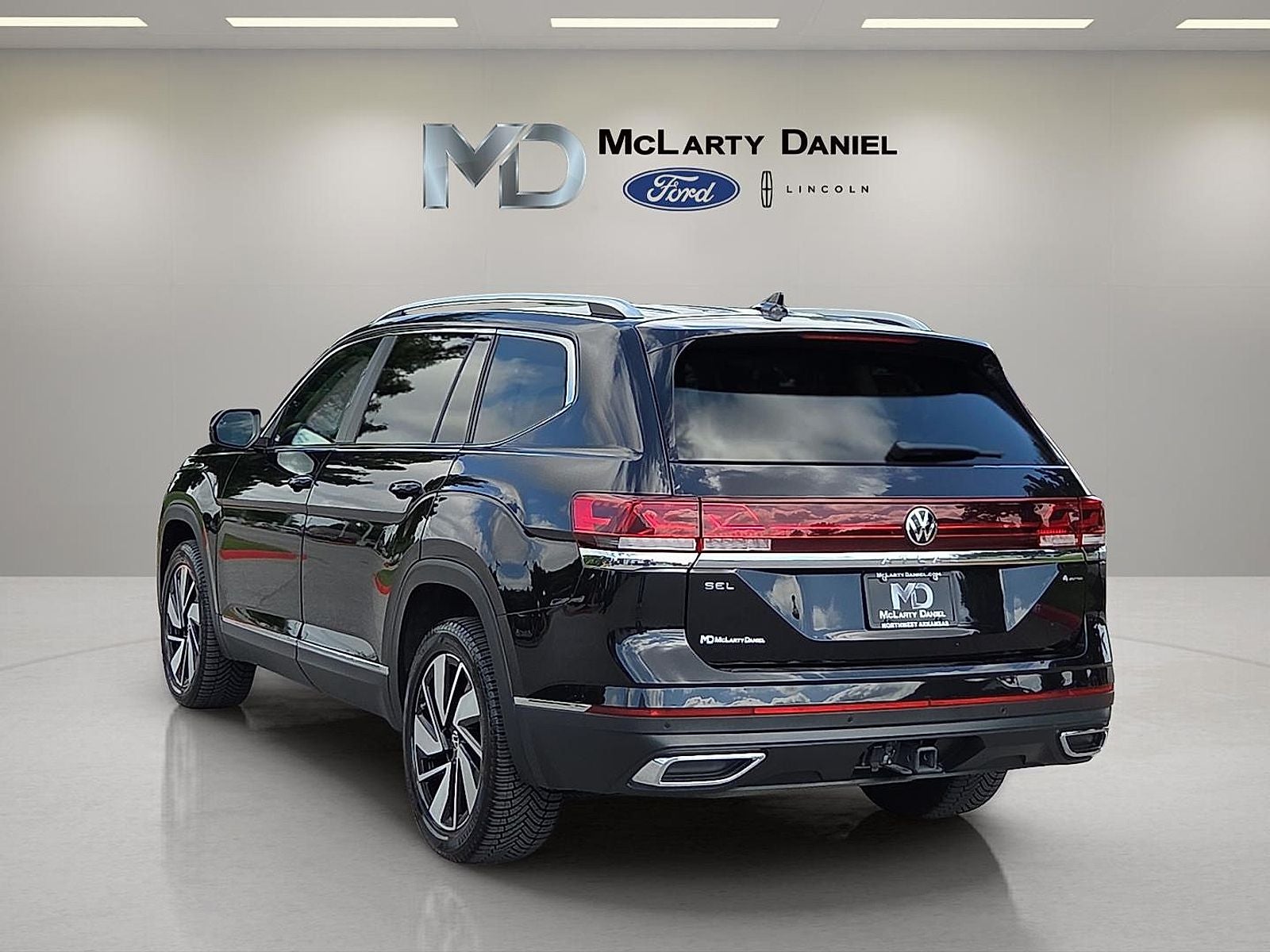 2024 Volkswagen Atlas 2.0T SEL