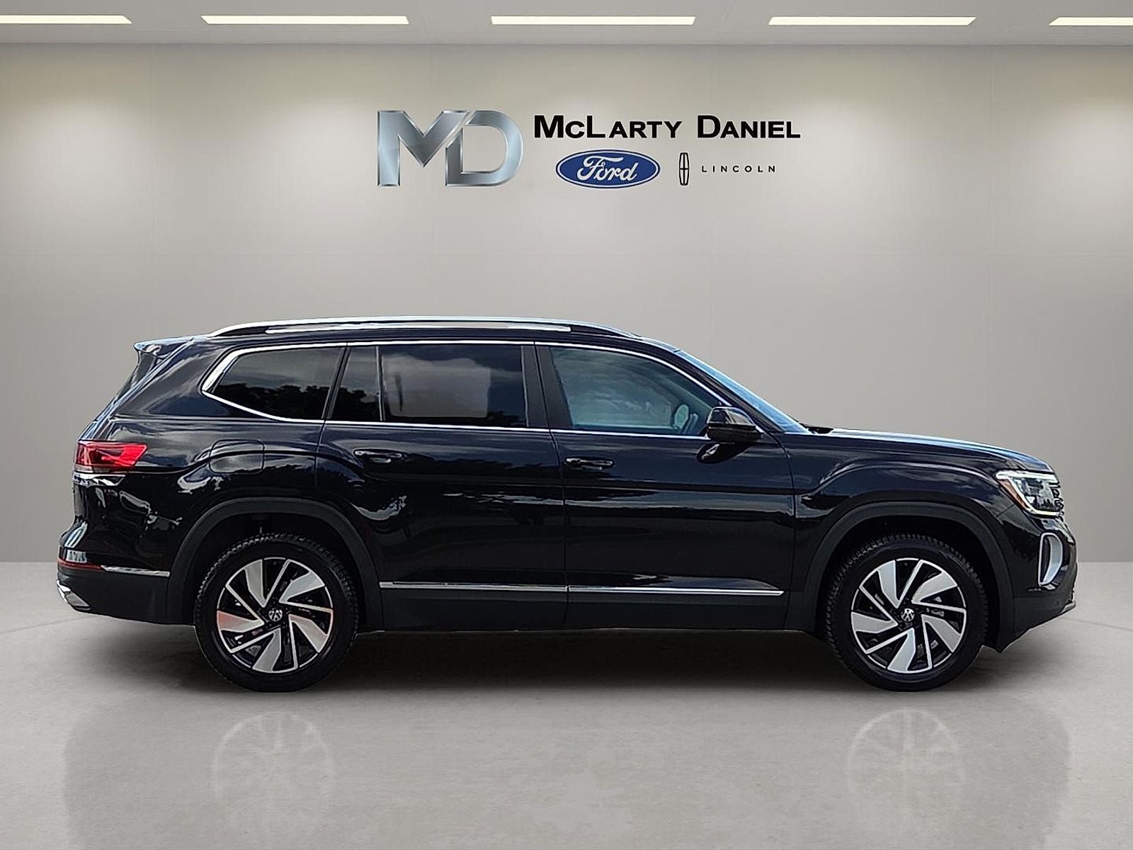 2024 Volkswagen Atlas 2.0T SEL