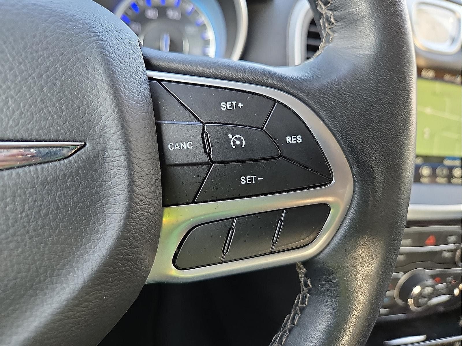 2022 Chrysler 300 Touring