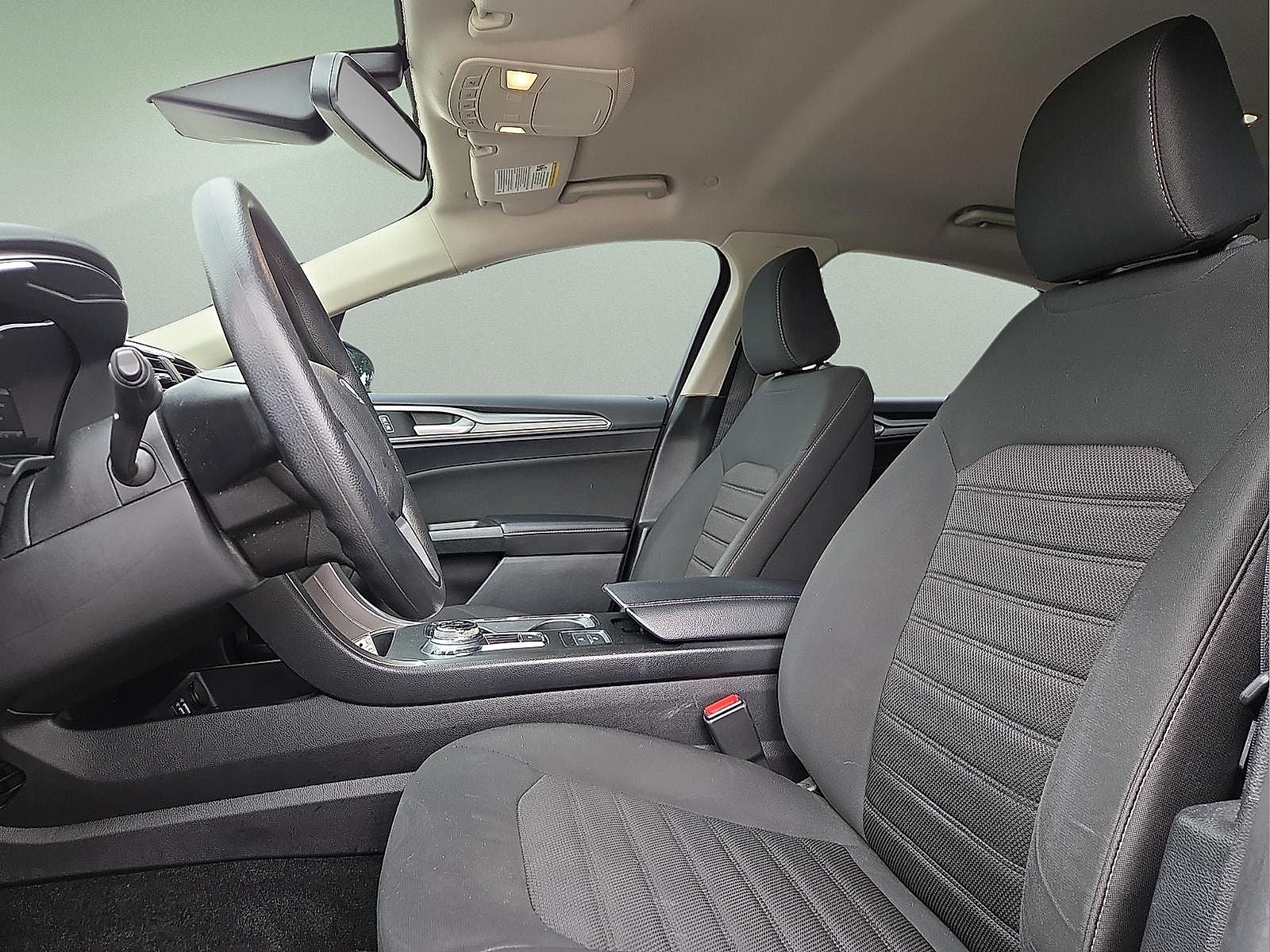 2020 Ford Fusion Hybrid SE