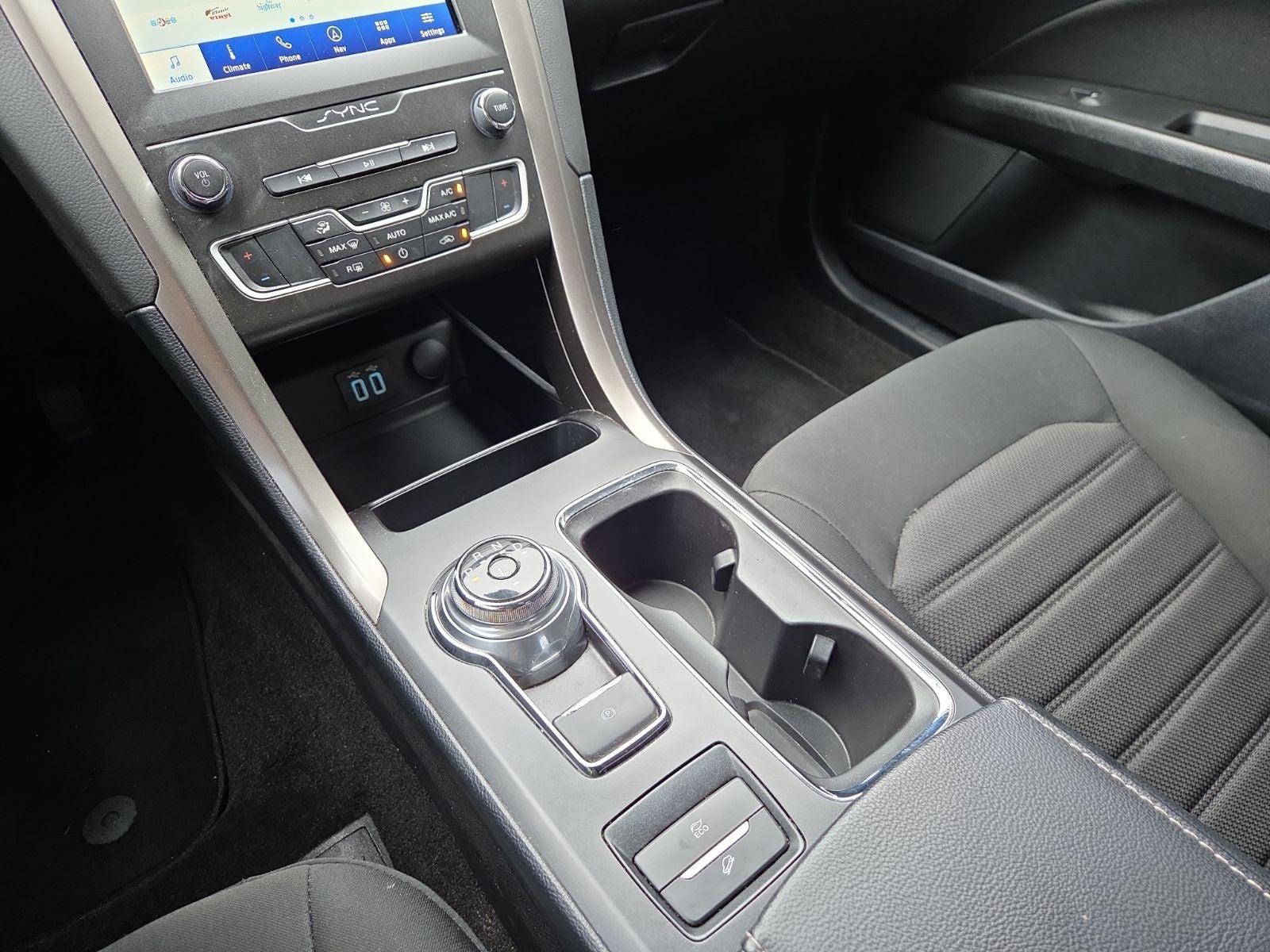 2020 Ford Fusion Hybrid SE