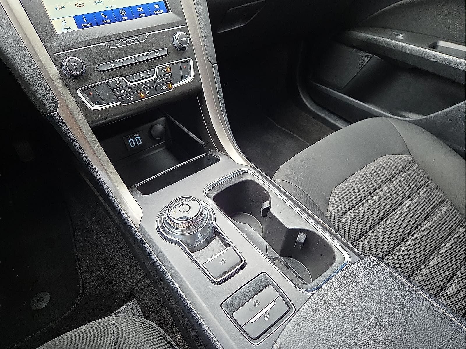 2020 Ford Fusion Hybrid SE