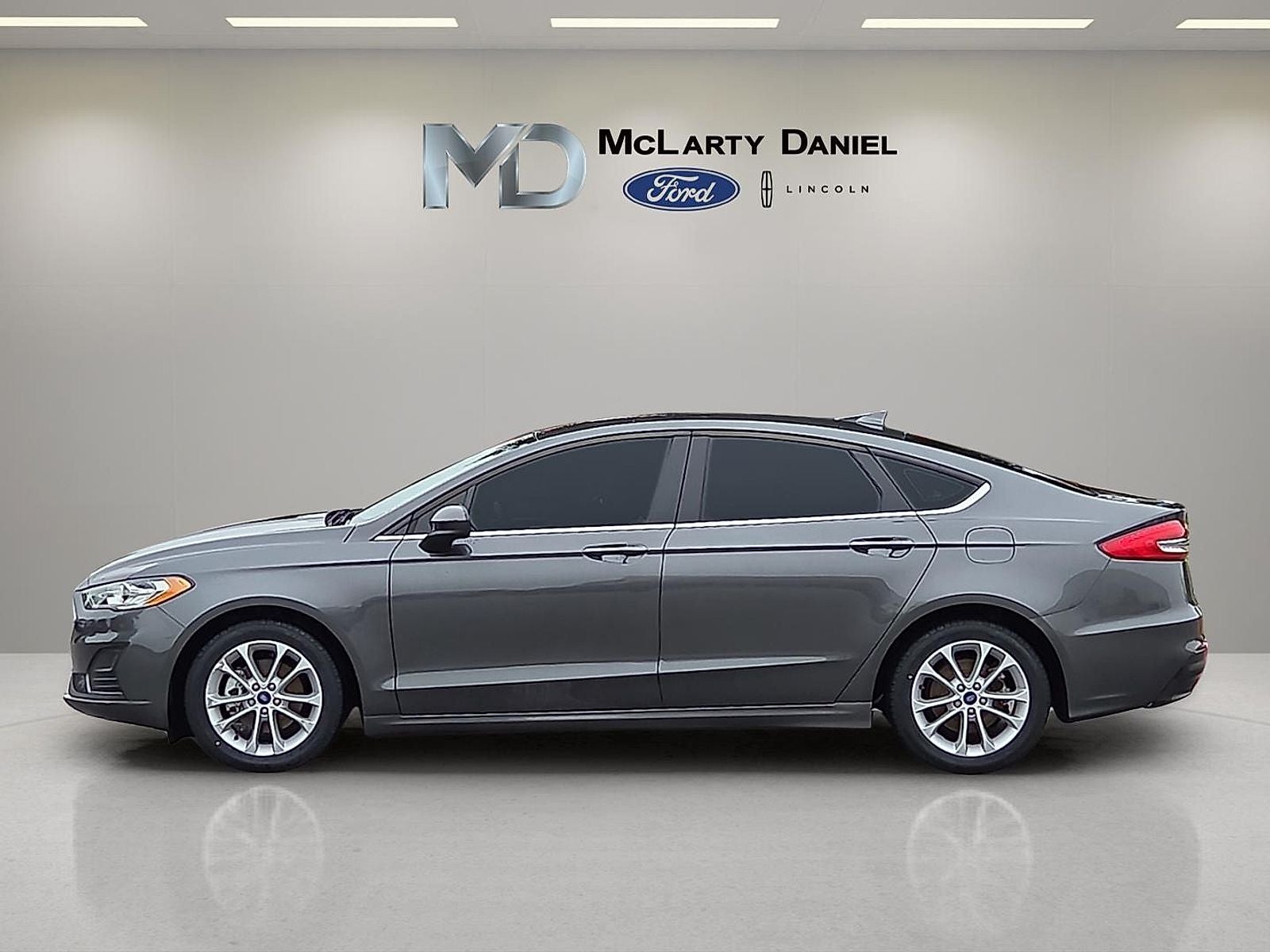 2020 Ford Fusion Hybrid SE