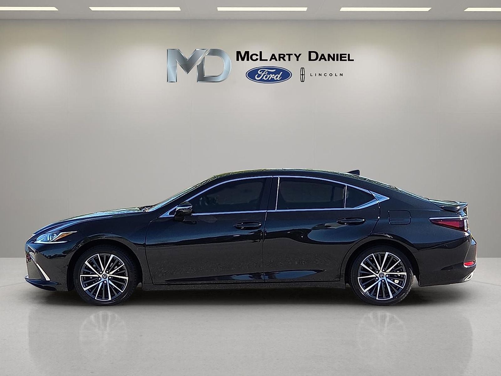 2023 Lexus ES 350