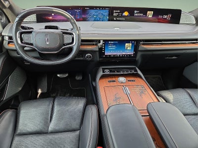 2025 Lincoln Navigator Black Label