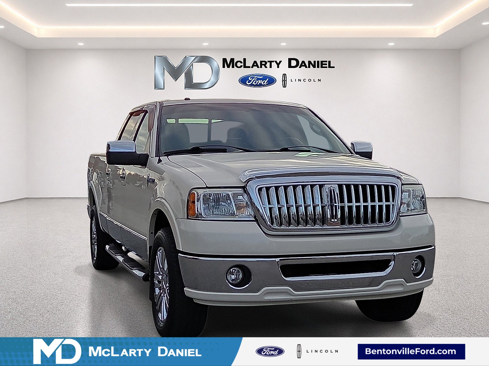 2008 Lincoln Mark LT Base